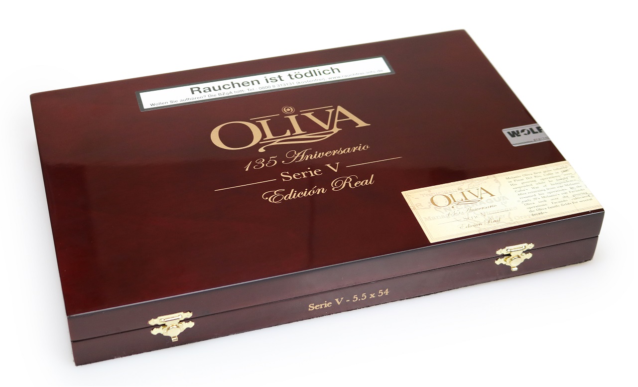 Oliva Serie V 135 Aniversario Edición Real